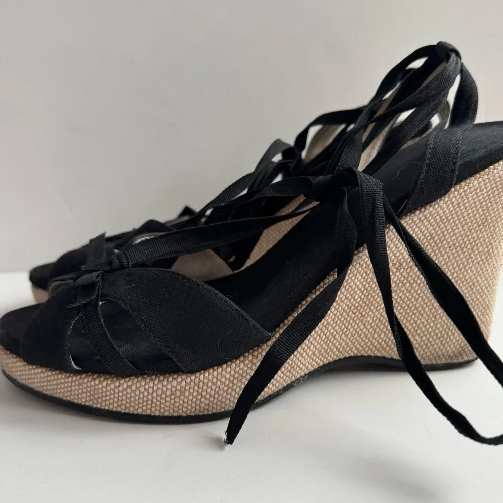Unisa Elegant Black platform Wedge Sandals lace ankle